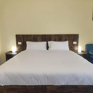 Urban Bed & Breakfast