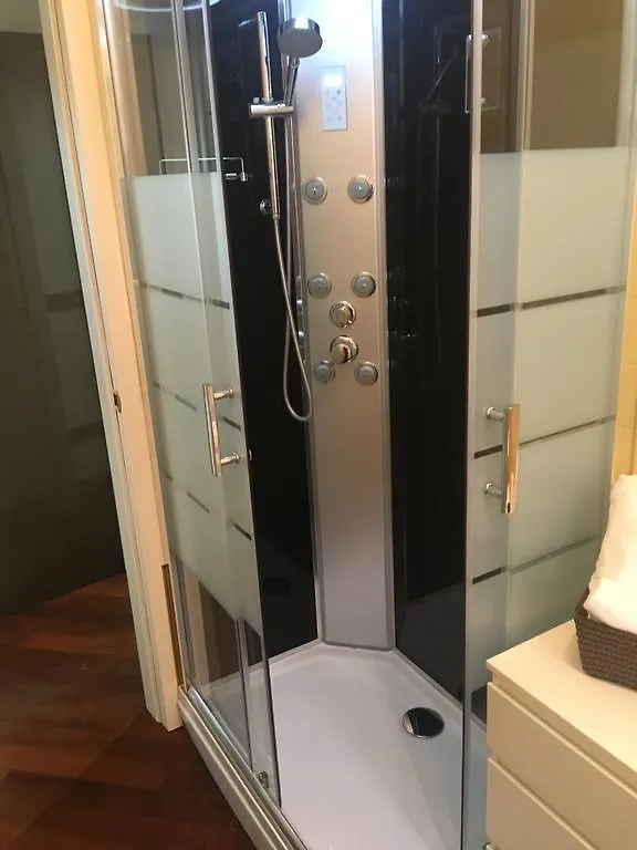 B&B Gambara Milano 0*, Milan